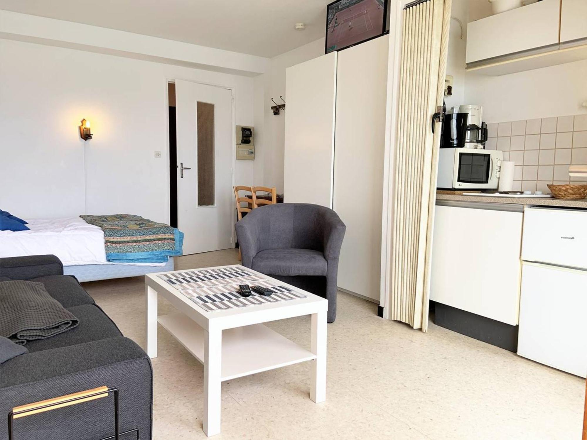 Studio Sur Plage Cavaliere Avec Terrasse, 1Er Etage, 2 Couchages - Fr-1-251-80 Le Lavandou Exteriör bild